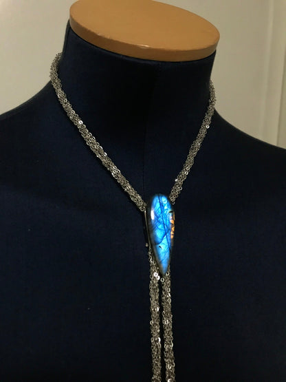 Gemstone Chain Bolo Tie Laureate
